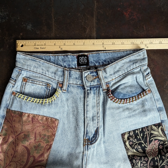 BDG Urban Outfitters Patchwork Cowboy Jeans size 26 - Picture 11 of 14